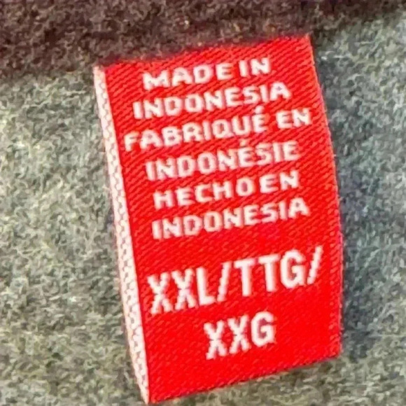 Men’s XXL Izod fleece vest in gray. - Picture 5 of 5